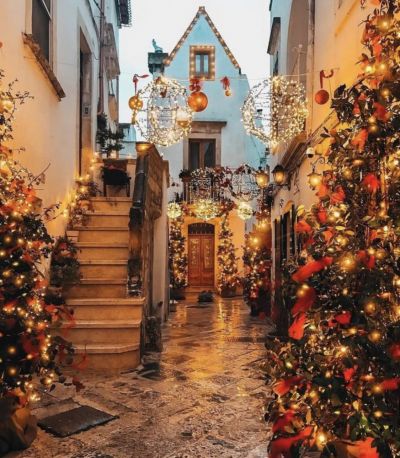 Natale in Valle d’Itria: Tour di Ostuni, Alberobello e Locorotondo